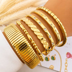 Sterrenbeeld Zirkonia Bangle Armband – 18K Goldplated – foto 2