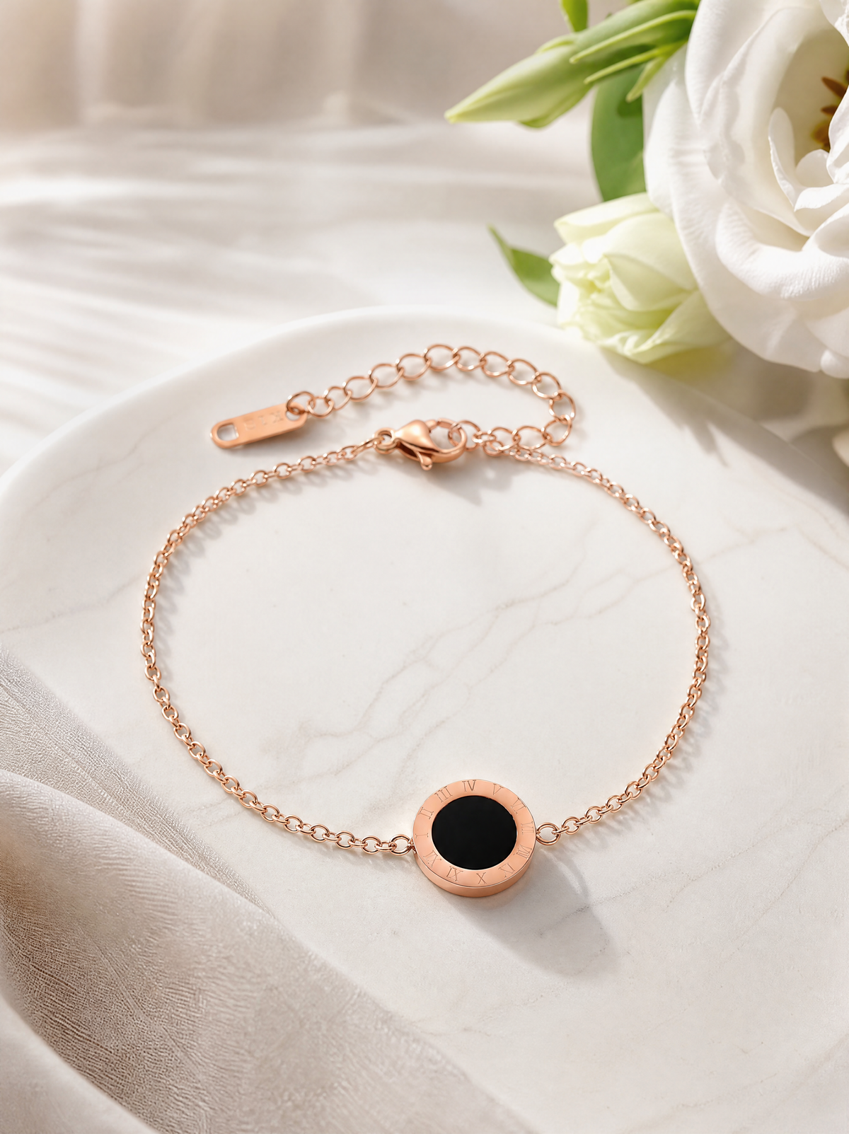 Anahita Armband