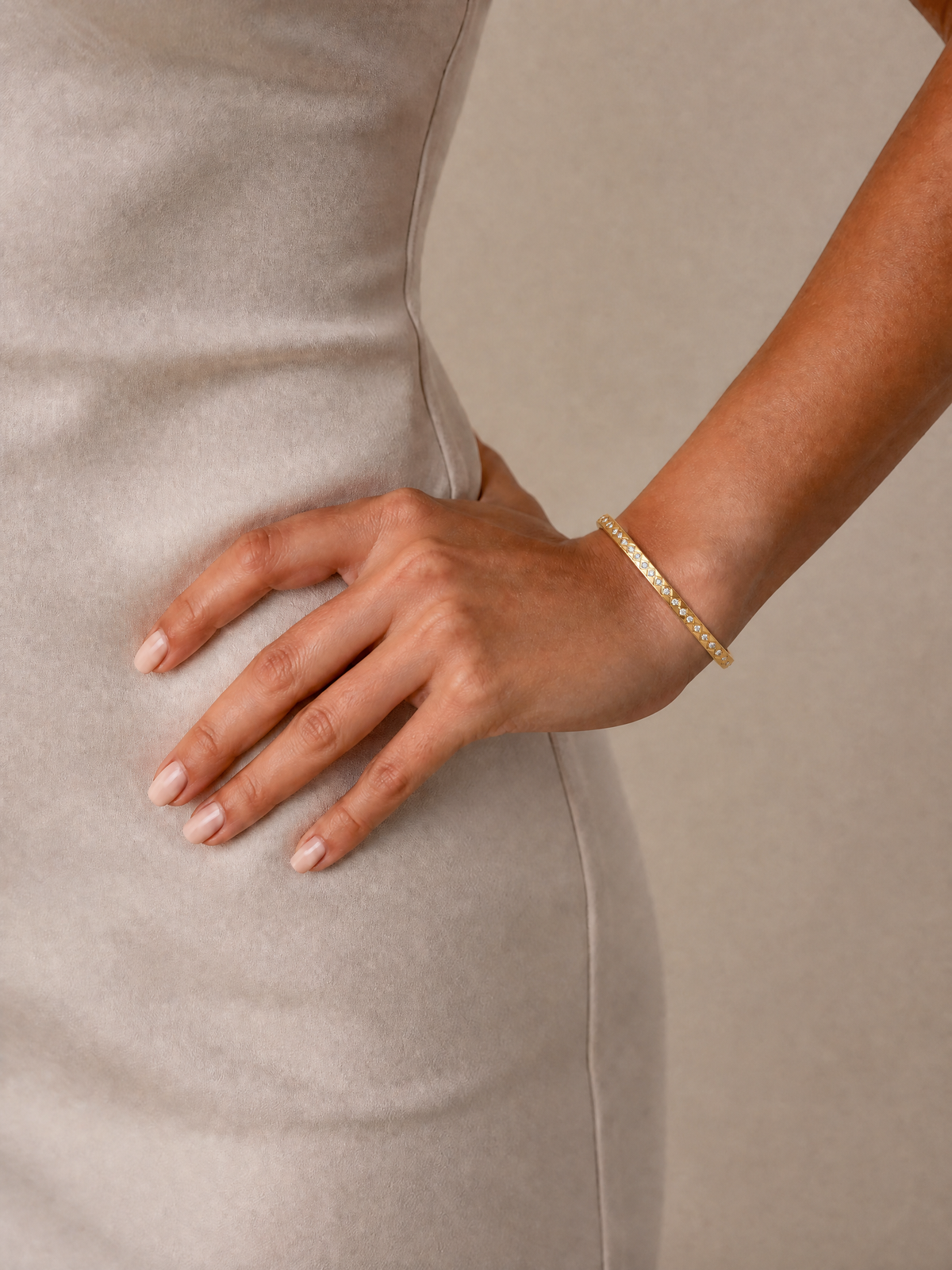 Paloma Bangle
